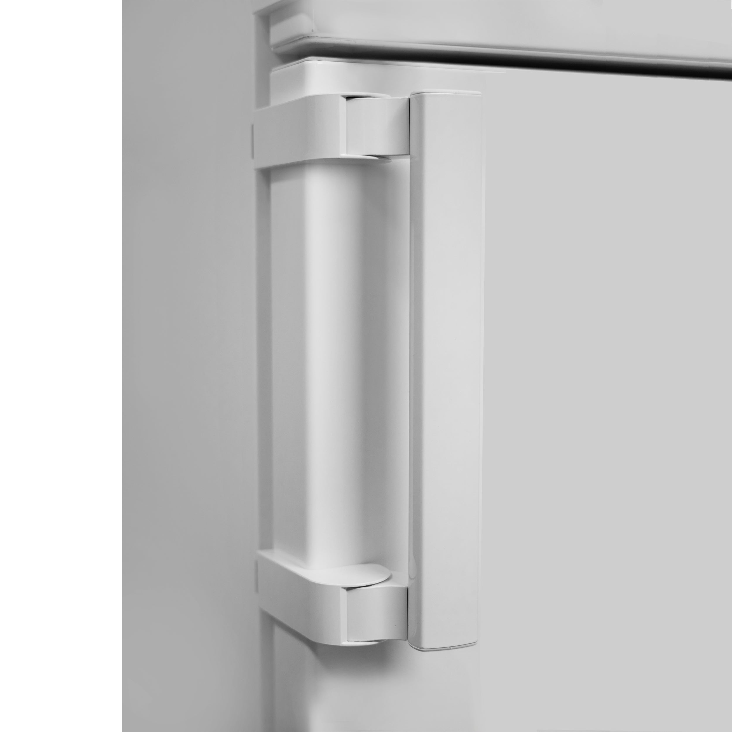 Conserv 12cf No Frost Bottom Freezer Refrigerator Wine Rack GARAGE READY E-Star Conserv 12cf No Frost Bottom Freezer Refrigerator Wine Rack GARAGE READY E-Star