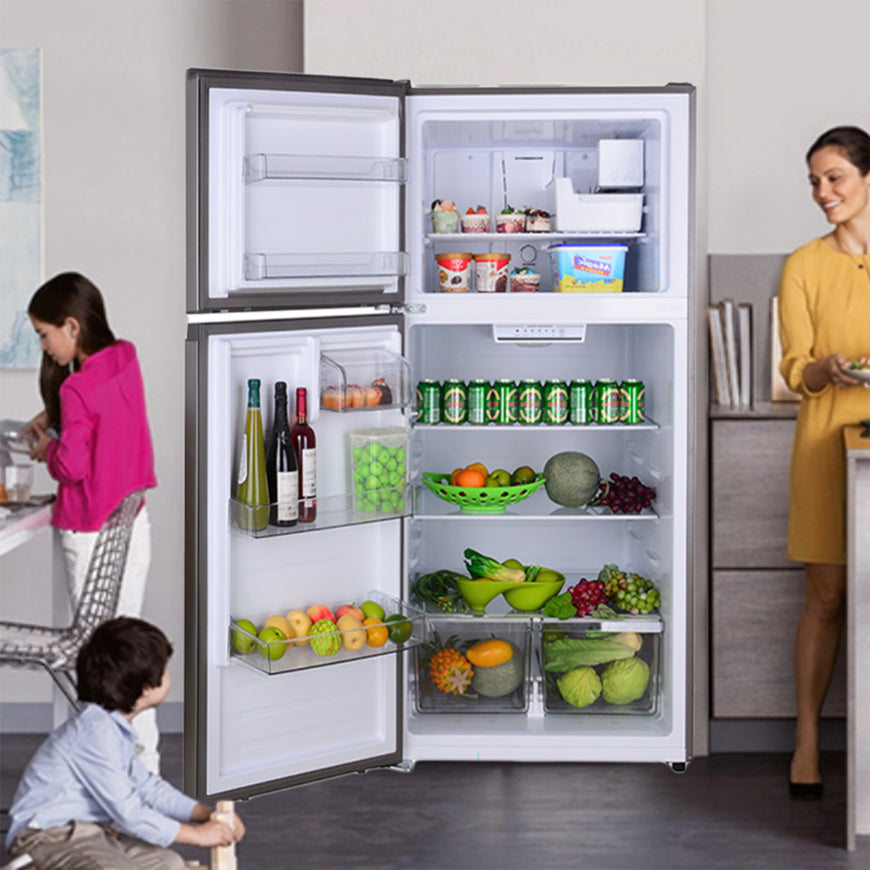 Conserv 30in Apartment Refrigerator 18cf Top Freezer FACTORY INSTALLED ICE MAKER E-Star 110V